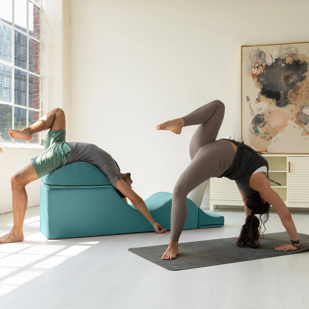 Avana Kami Μετατρέψιμη Σεζλόνγκ / Yoga & Μασάζ - Υποπόδιο 2-σε-1 με Κρυφή Αναδιπλούμενη Πολυθρόνα Yoga, Microvelvet - N/A
