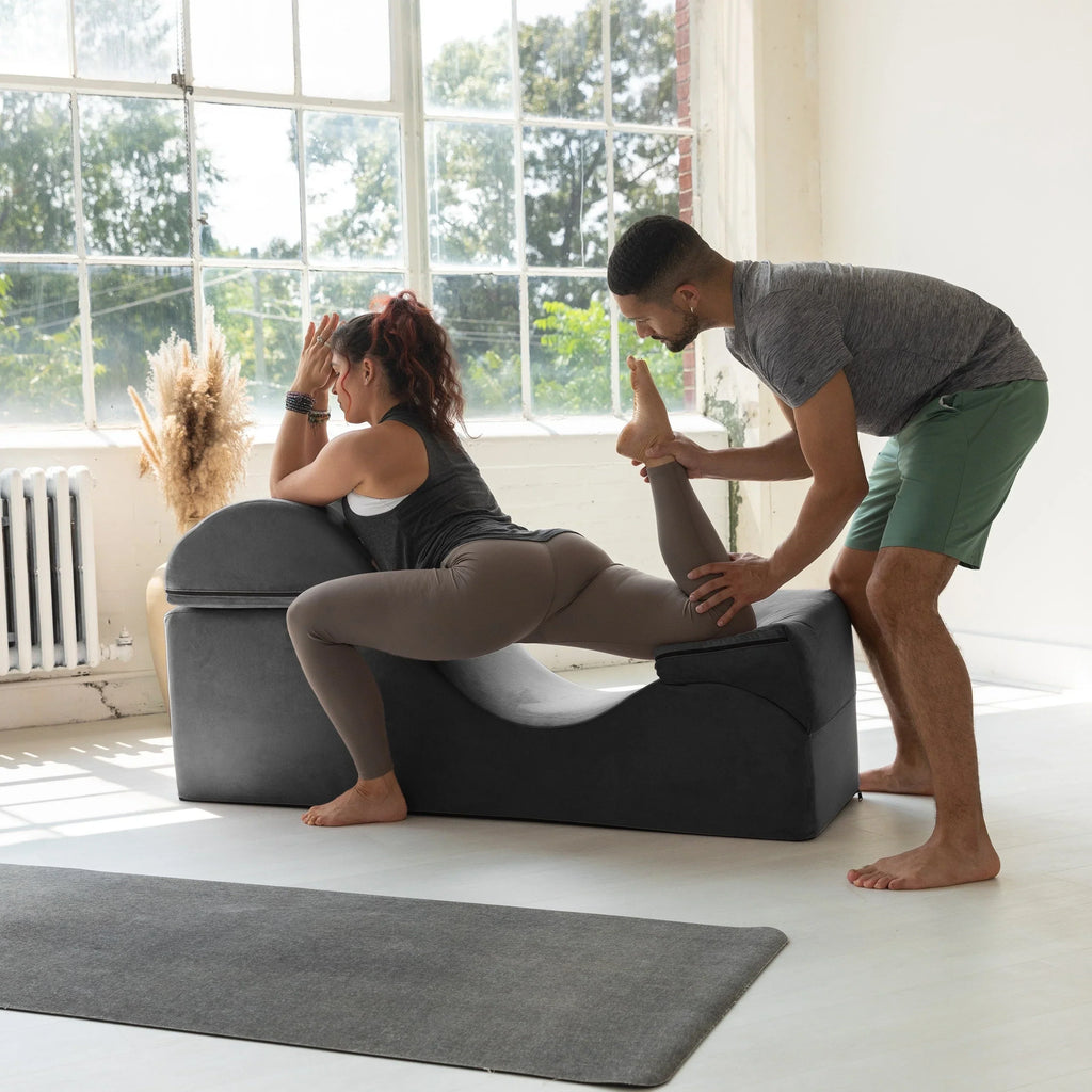 Avana Kami Μετατρέψιμη Σεζλόνγκ / Yoga & Μασάζ - Υποπόδιο 2-σε-1 με Κρυφή Αναδιπλούμενη Πολυθρόνα Yoga, Microvelvet - N/A