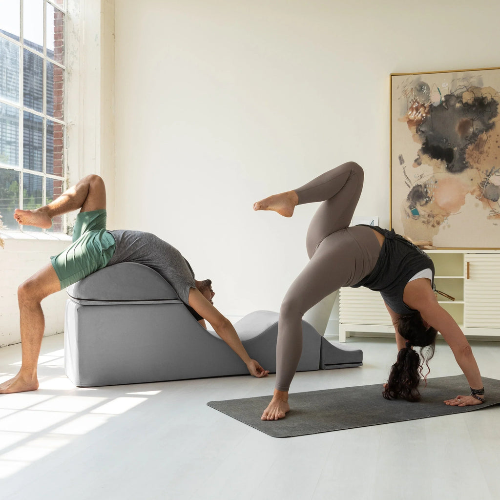 Avana Kami Μετατρέψιμη Σεζλόνγκ / Yoga & Μασάζ - Υποπόδιο 2-σε-1 με Κρυφή Αναδιπλούμενη Πολυθρόνα Yoga, Microvelvet - N/A
