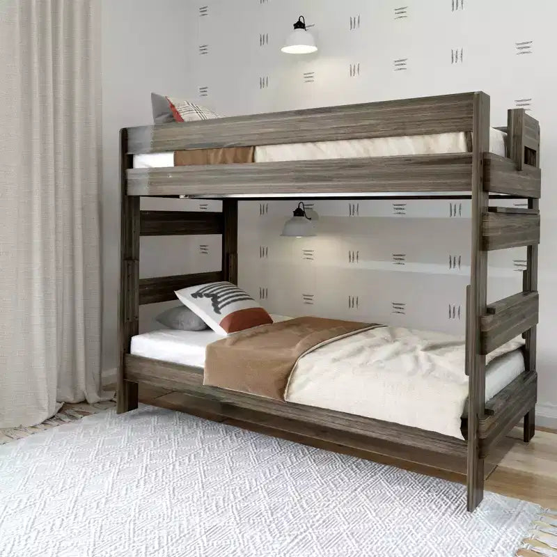 Κουκέτα Plank+Beam από μασίφ ξύλο σε στυλ αγροικίας, για δύο μονά κρεβάτια, κατάλληλη για ενήλικες