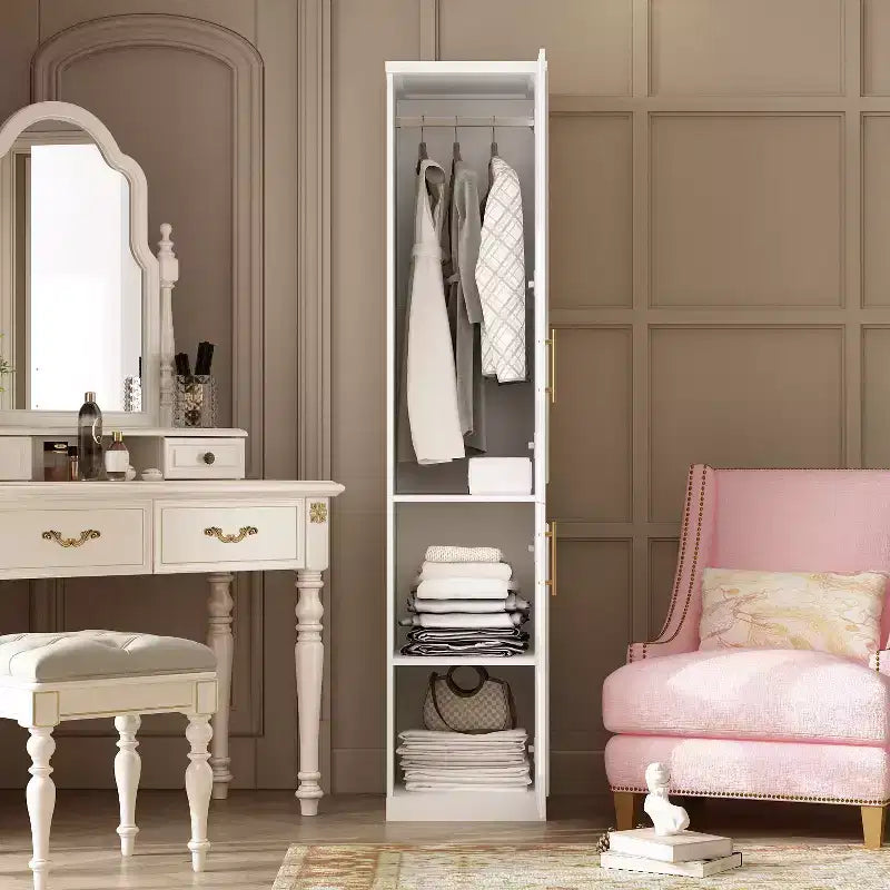Αρθρωτή ντουλάπα Famapy Luxe σε λευκό χρώμα με χρυσά εξαρτήματα: Πάνελ πόρτες + Σχεδιασμός μικτών θυρών, Κομψή προσαρμοσμένη ντουλάπα για υπνοδωμάτια