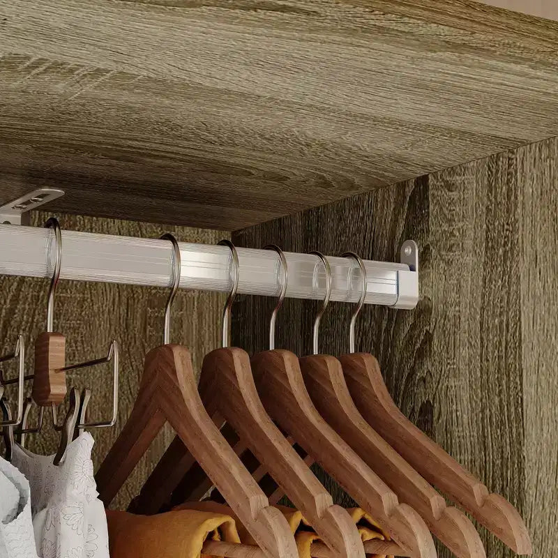 Ντουλάπα Rattan Famapy με 3 Συρτάρια, 3 Πόρτες από Διαπνέον Rattan, Ψηλή Ντουλάπα Αποθήκευσης σε Αγροτικό Στυλ για την Κρεβατοκάμαρα