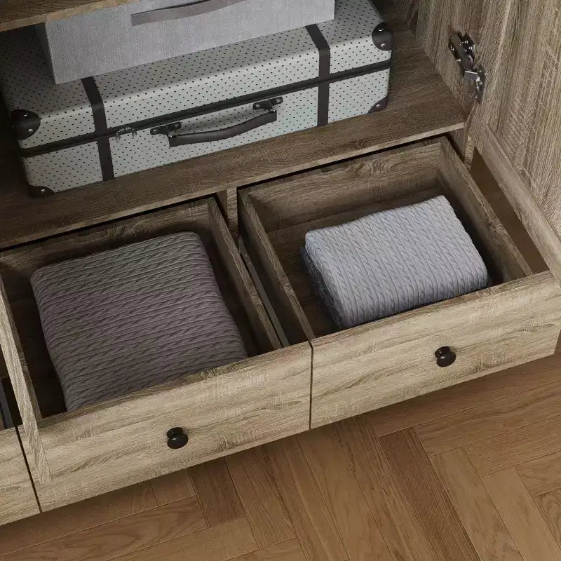 Ντουλάπα Rattan Famapy με 3 Συρτάρια, 3 Πόρτες από Διαπνέον Rattan, Ψηλή Ντουλάπα Αποθήκευσης σε Αγροτικό Στυλ για την Κρεβατοκάμαρα