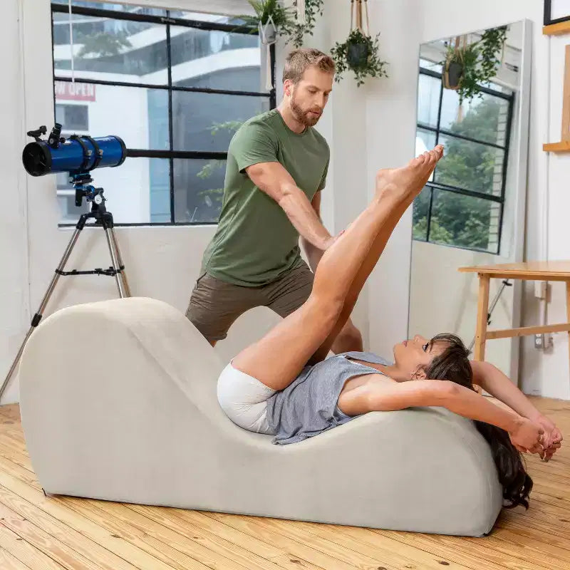 Ανάκλιντρο Yoga Avana Sleek - Κατασκευασμένο στις ΗΠΑ - Ιδανικό για διατάσεις, χαλάρωση, άσκηση και πολλά άλλα, 60 Β x 18 Π x 26 Υ ίντσες, Ανοιχτό Γκρι