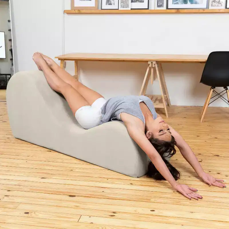 Ανάκλιντρο Yoga Avana Sleek - Κατασκευασμένο στις ΗΠΑ - Ιδανικό για διατάσεις, χαλάρωση, άσκηση και πολλά άλλα, 60 Β x 18 Π x 26 Υ ίντσες, Ανοιχτό Γκρι